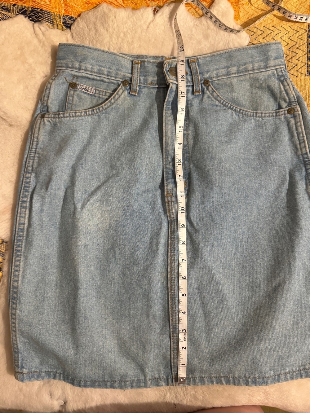 Light Wash High-Waisted 80s/90s Denim Pencil Skirt